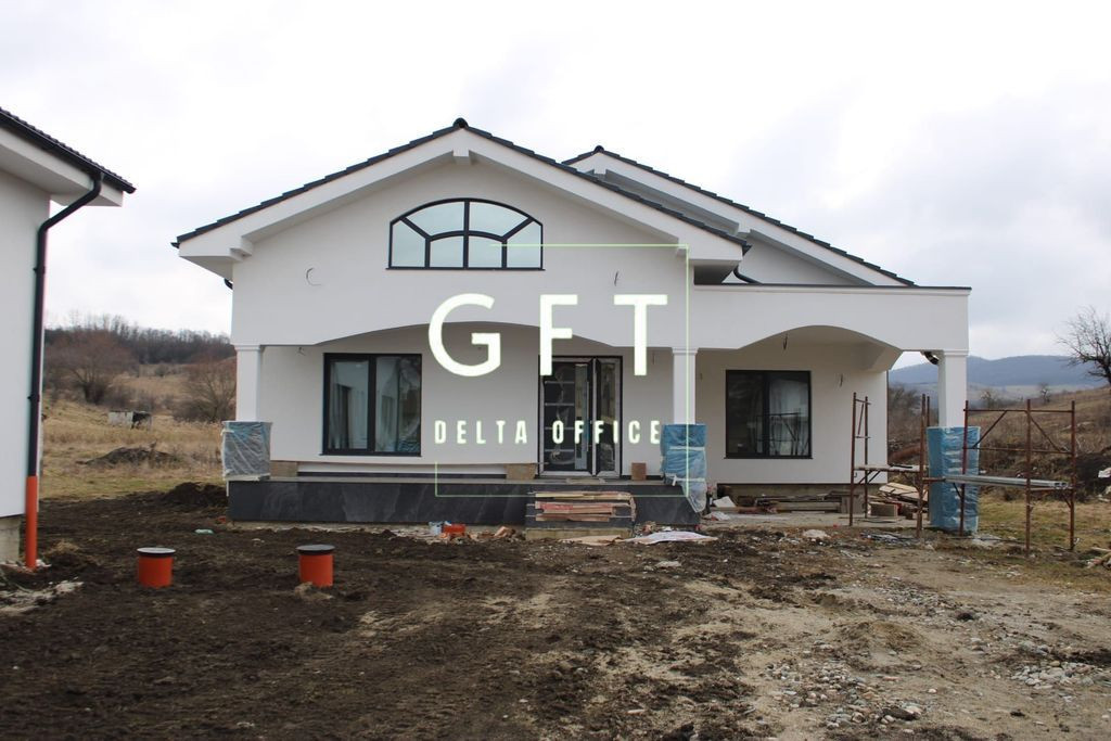 Casa de vanzare, 260mp, teren, 1000 mp, zona Unirea