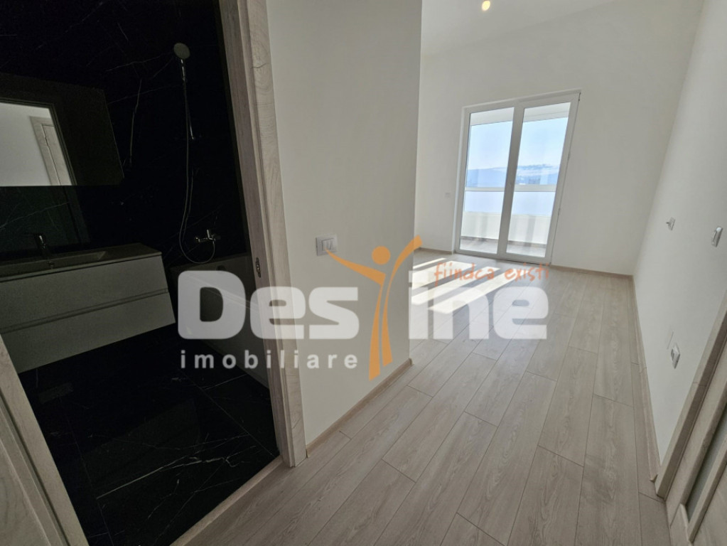 Comision 0% Apartament cu 3 camere decomandat, Pacurari etaj