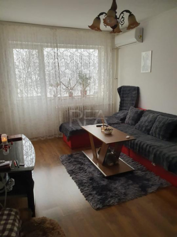 2 camere, 7/8, 50 mp-Drumul Taberei-Mall Plaza