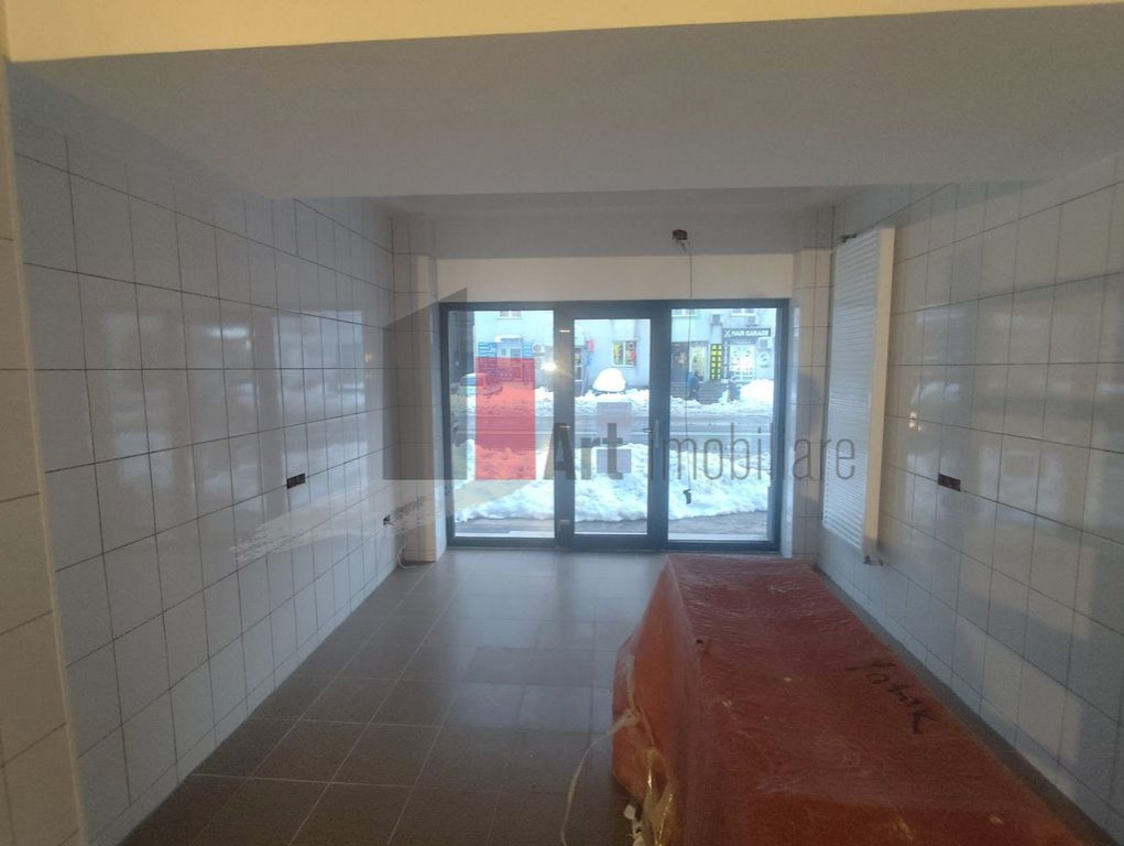 Spatiu comercial de inchiriat Bucurestii Noi/Jiului - Far...