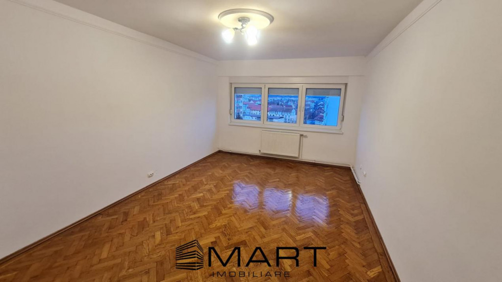 Apartament 3 camere zona Mihai Viteazul