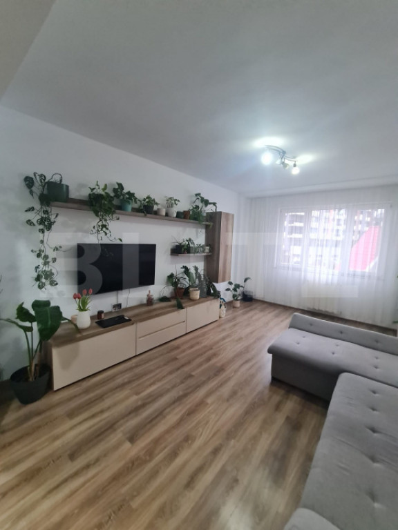 Apartament mobilat si utilat, 2 camere, 54 mp utili, parcare