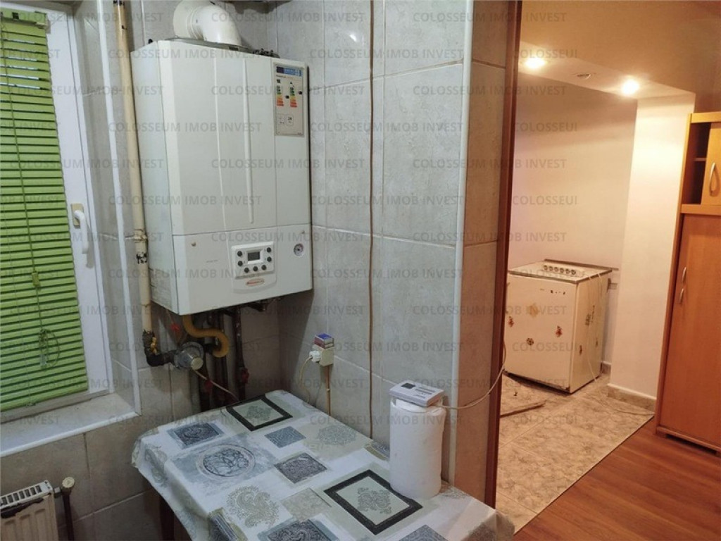 COLOSSEUM: Garsoniera Ct termica balcon parcare beci mobila Bartolomeu