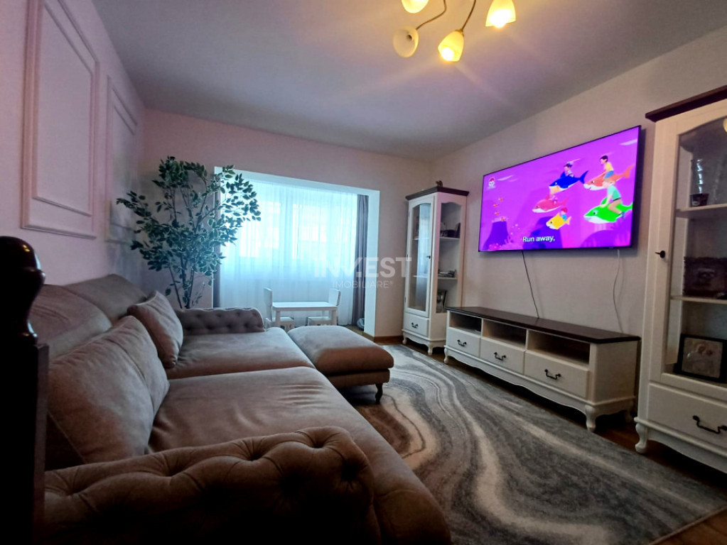 Apartament pe 3 etaje, 150 mp, terasa 40 mp, panorama, zona