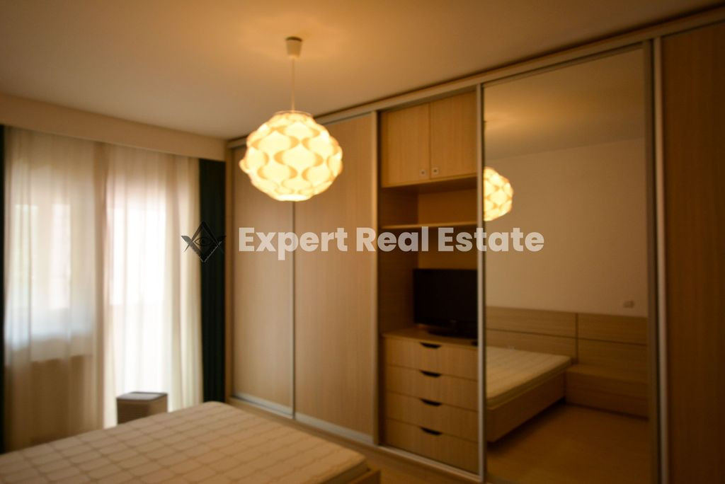 APARTAMERNT SPATIOS 2 CAMERE - OTOPENI AEROPORT