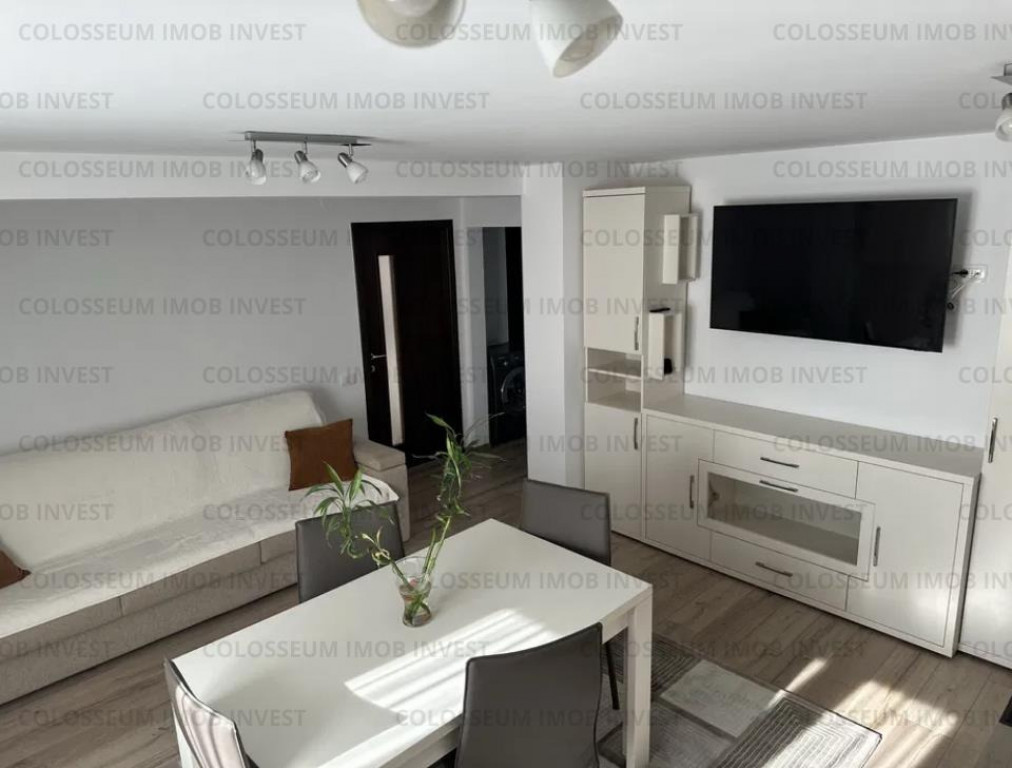 Apartament 2 camere, decomandat - zona Tractorul