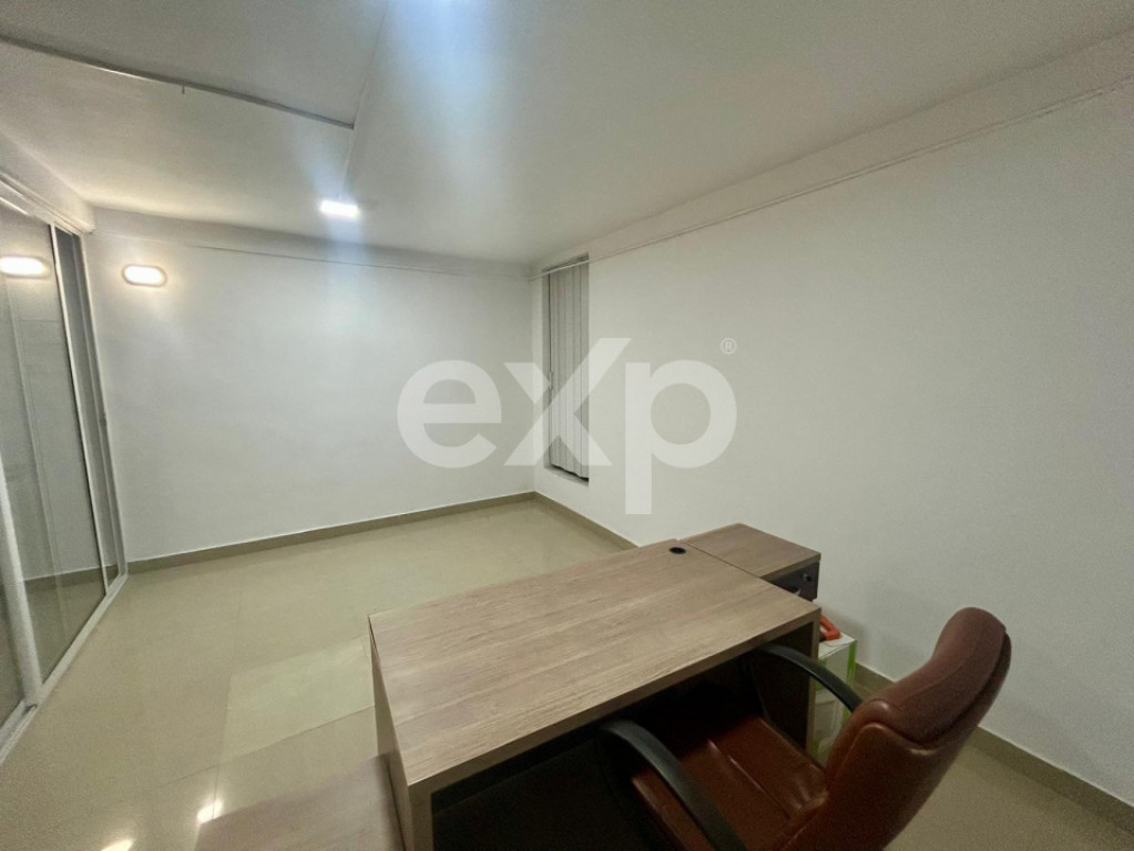 Tur LIVE! Spatiu birouri, renovat, Centrul Civic, Brasov.