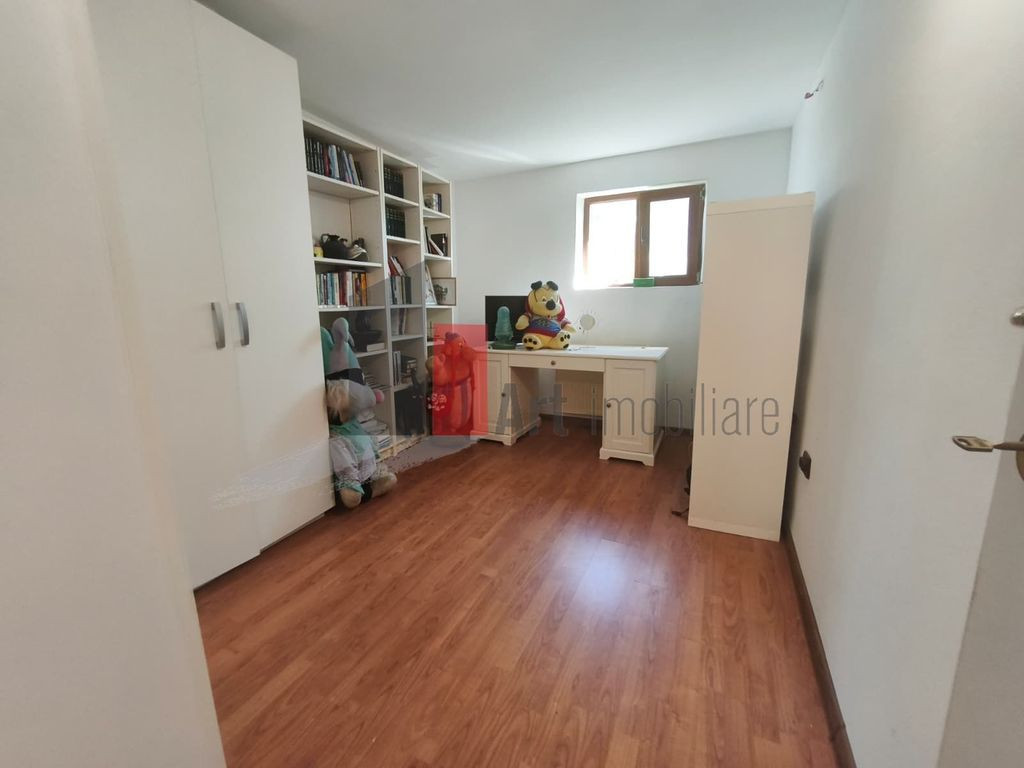 Casa Vanzare Giulesti