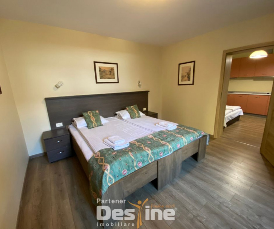 Studio 50 mp, curte interioara, etaj intermediar, situat Cen