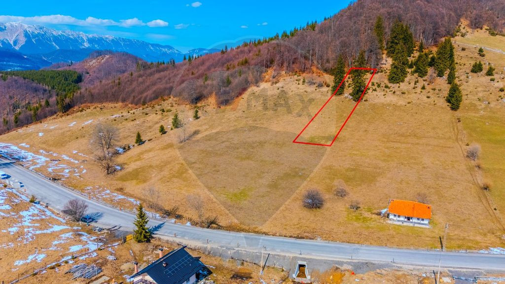 COMISION 0% Teren 2,028mp Fundata/ Intravilan