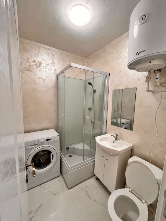 Cameră de cămin cu baie proprie,etaj 2,zona Bularga Mihail Sturza