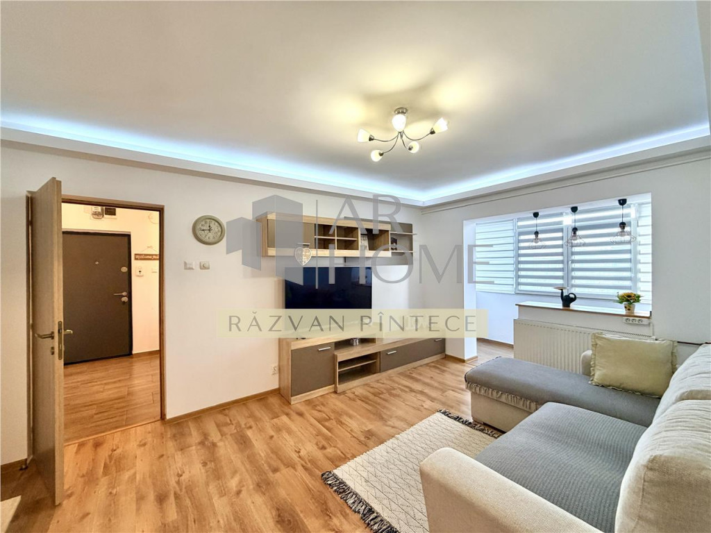 Apartament 2 camere, modern, zona Sud Prahova Value Center,