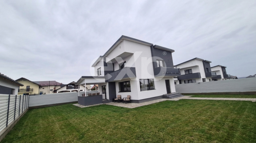 Casă spațioasă pentru familie – Trivale, zonă verde, t