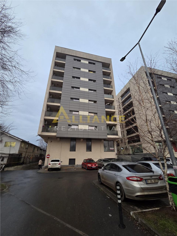 Garsoniera de – Sos. Berceni – Metrou Leonida