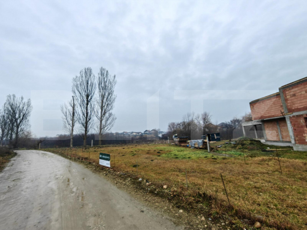 Teren intravilan cu suprafața 454 mp, zona Orizont - Mice?