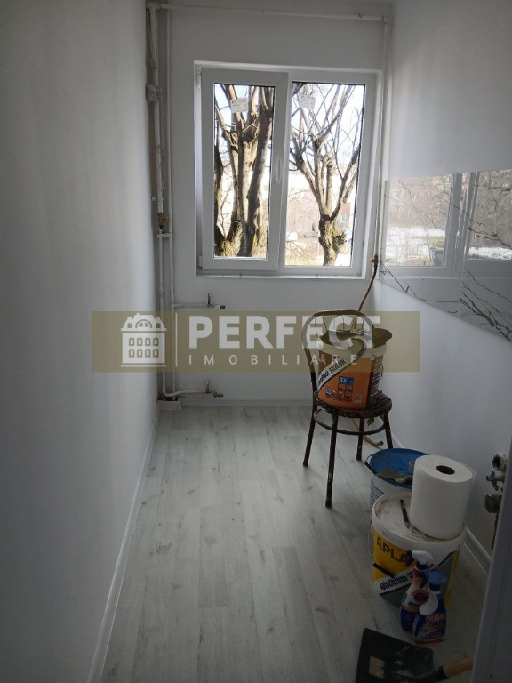 AP.3 camere SEMIdecomandat, zona Baraolt, ETAJUL 2,pret 54500 euro