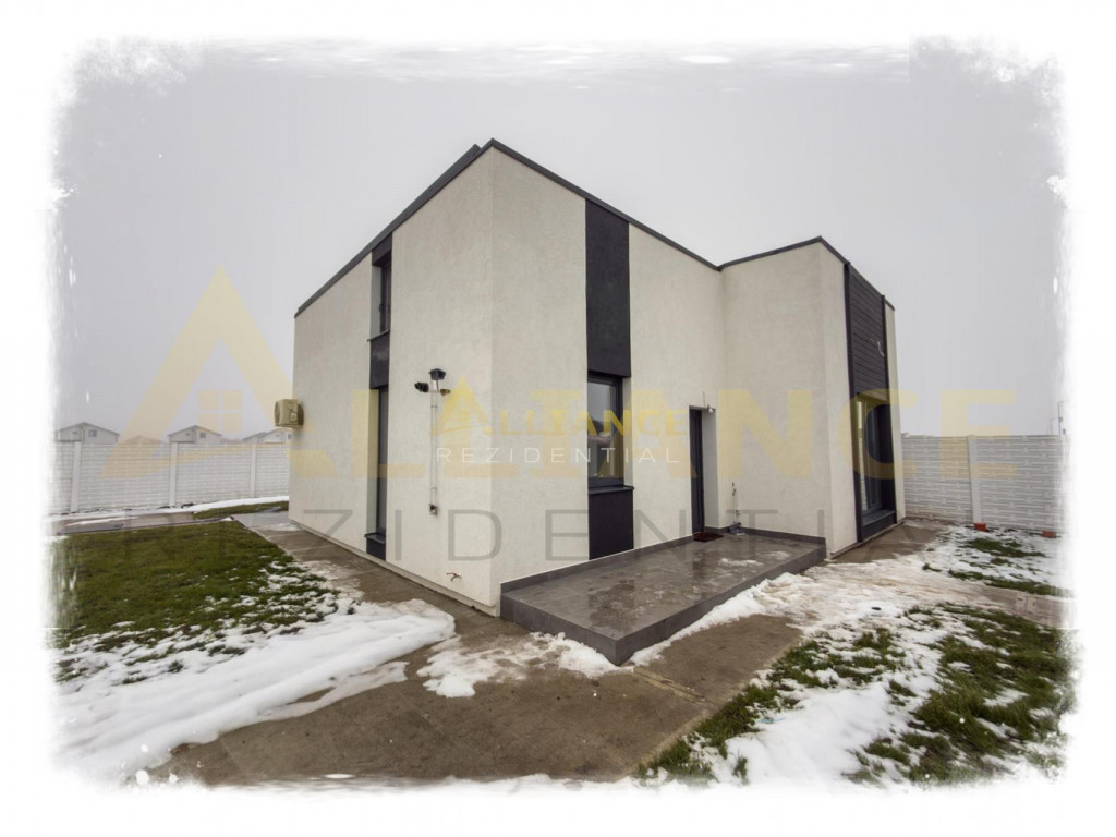 Vila 3 camere decomandata || 2 bai || teren 300 mp || zona n