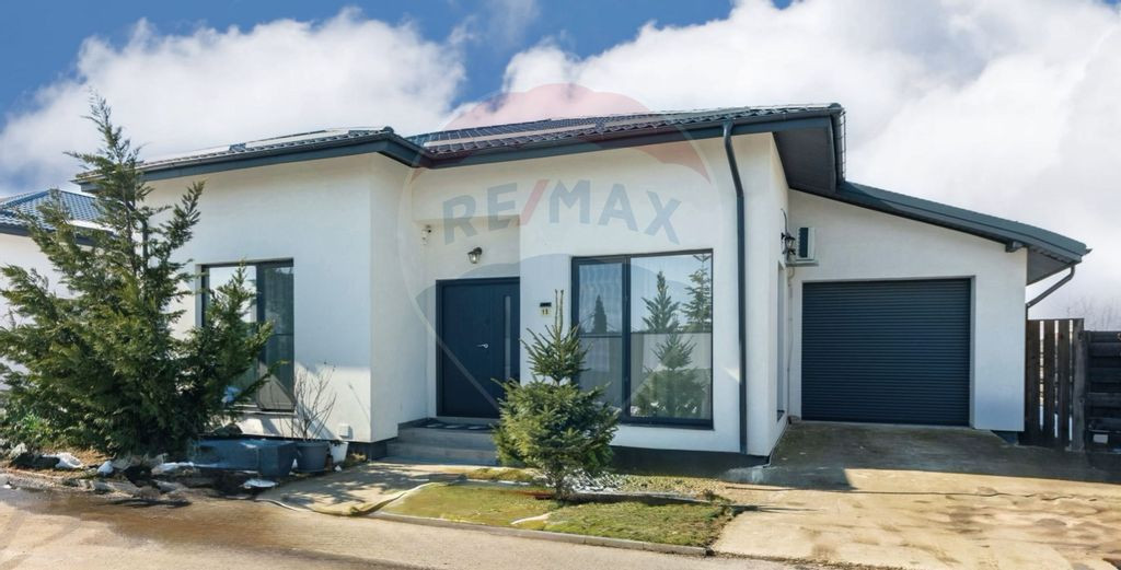 Casă / Vilă parter de vanzare in Balotesti, toate utili...