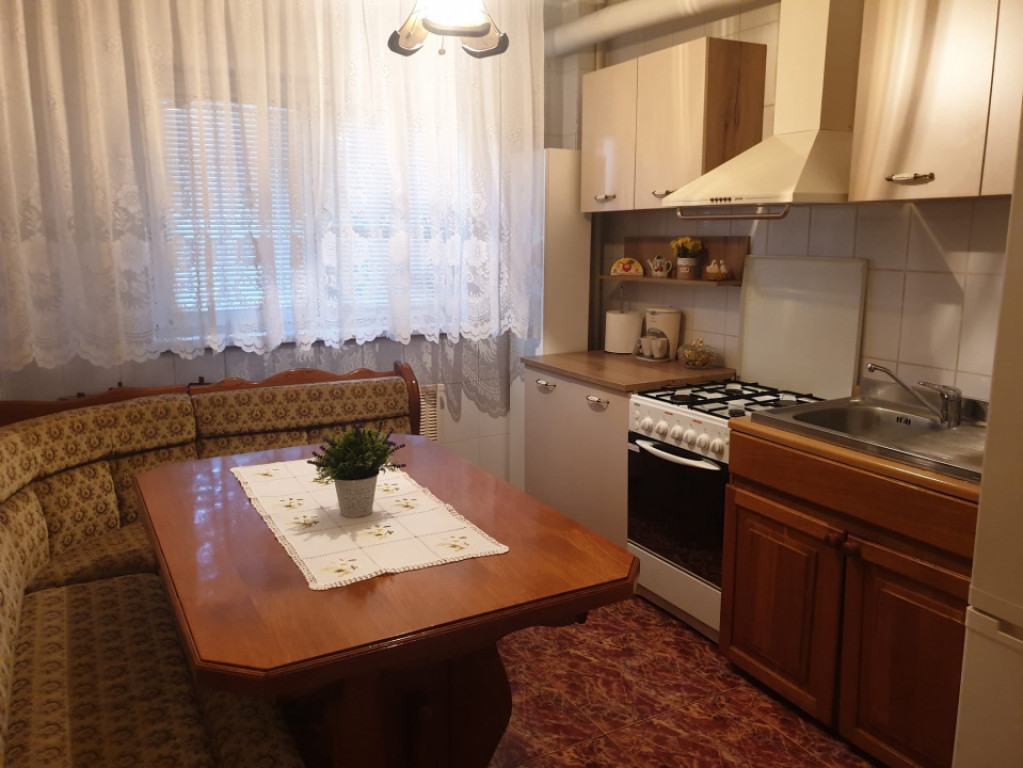 3 Camere - Bd. Chisinau nr. 15