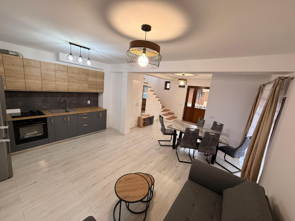 Duplex de inchiriat,zona Eroilor