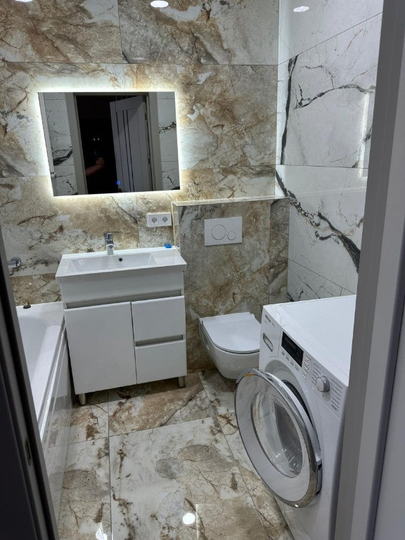 Apartament cu 2 camere de inchiriat in zona Campului