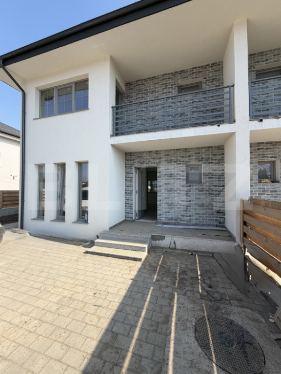 Duplex , 200 mp teren ,mutare imediata, zona rezidentiala T