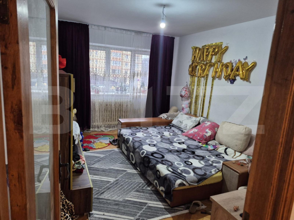 Apartament 3 camere, etaj intermediar, cartier George Enesc