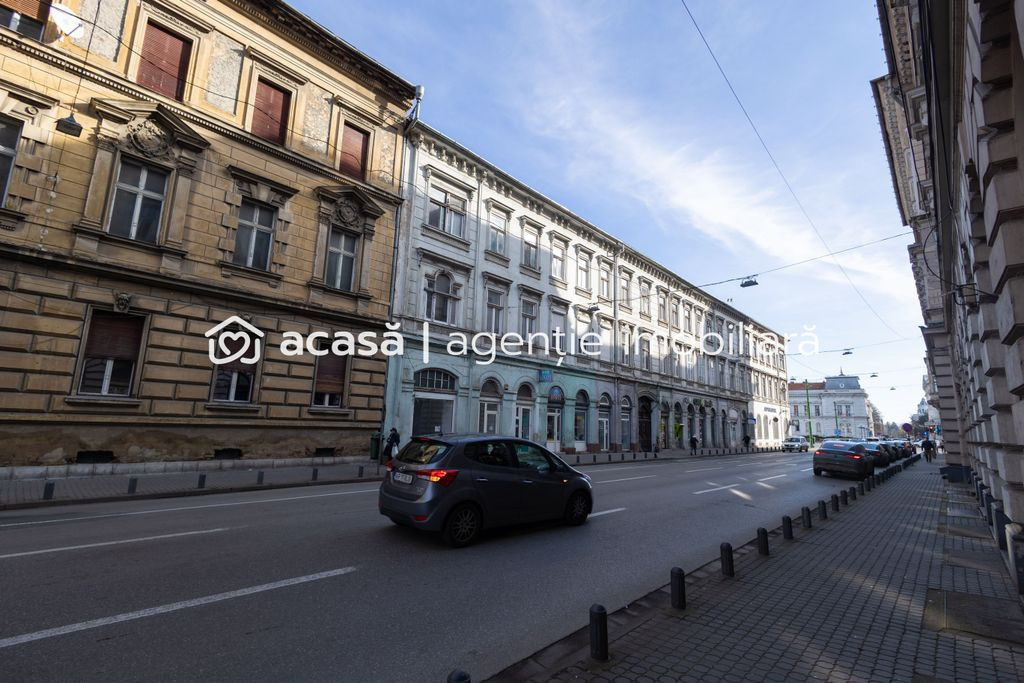 PRET NOU! Apartament decomandat 3 camere - str. Horia - C...