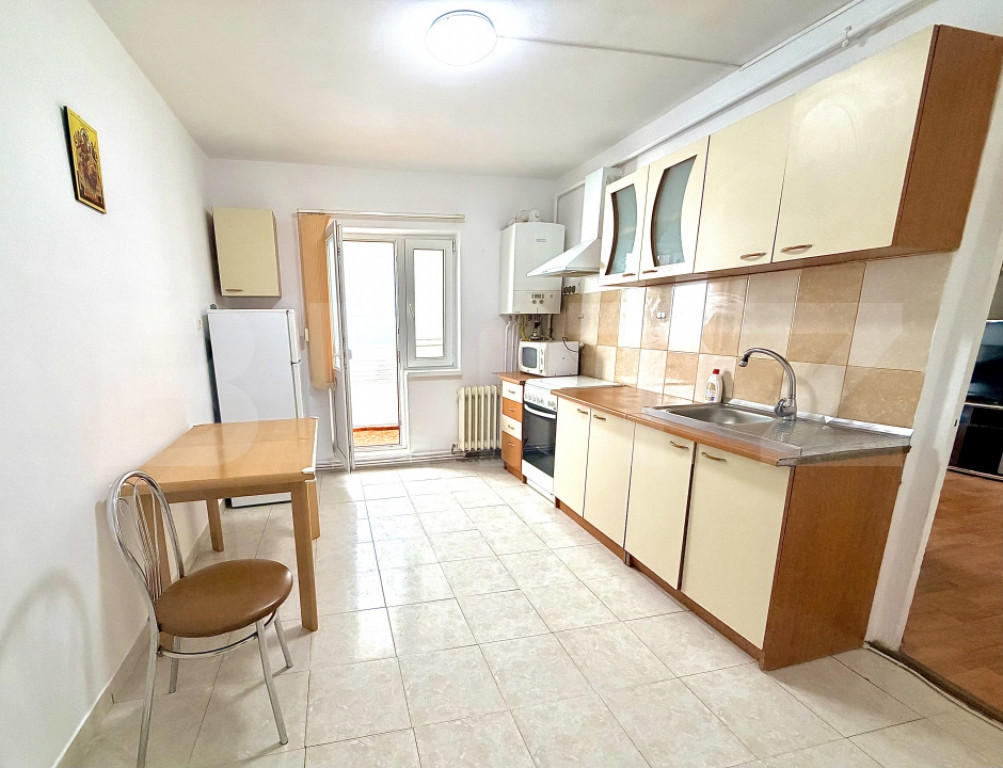 Apartament 2 camere, 55 mp, zona Tolstoi