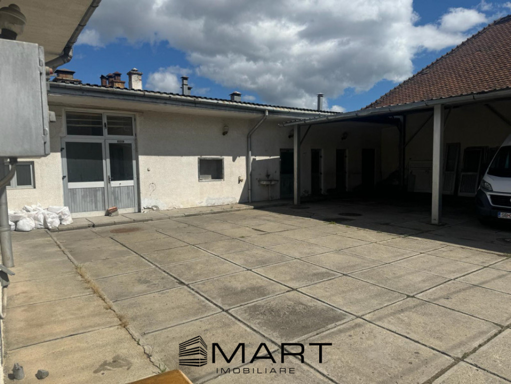 Spațiu comercial de inchiriat – 380 mp, Terezian, Sibiu