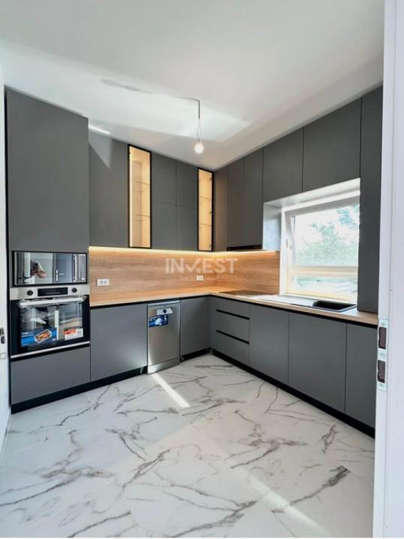 Casă cu 3 camere finalizată & intabulată în zona Bucium-