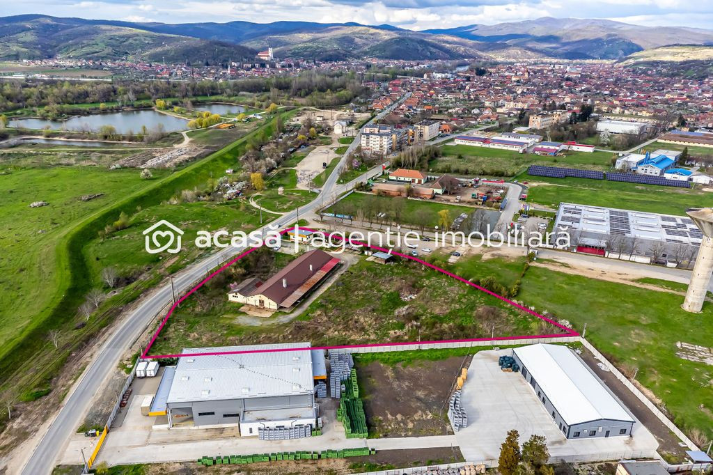 Hala industrială cu teren 10.495 mp – potențial super...