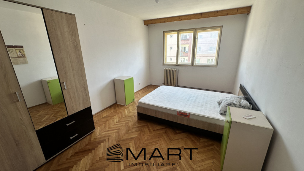 Apartament 4 camere decomandate Vasile Aaron