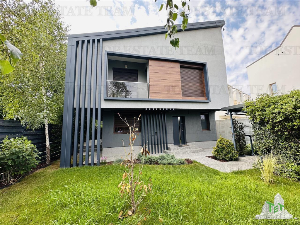 Vila senzationala, renovata recent, 145 mp construiti, 262 m