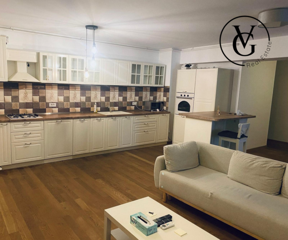 Apartament 2 camere - 2 bai - terasa spatioasa