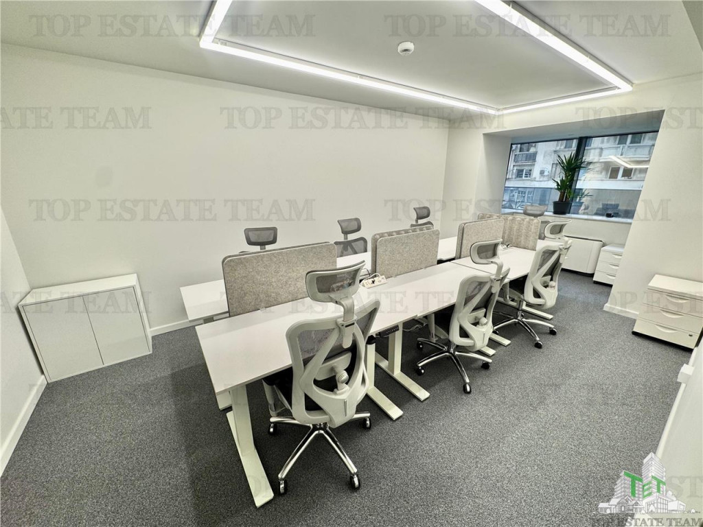 Spatiu comercial / office ultracentral de inchiriat complet