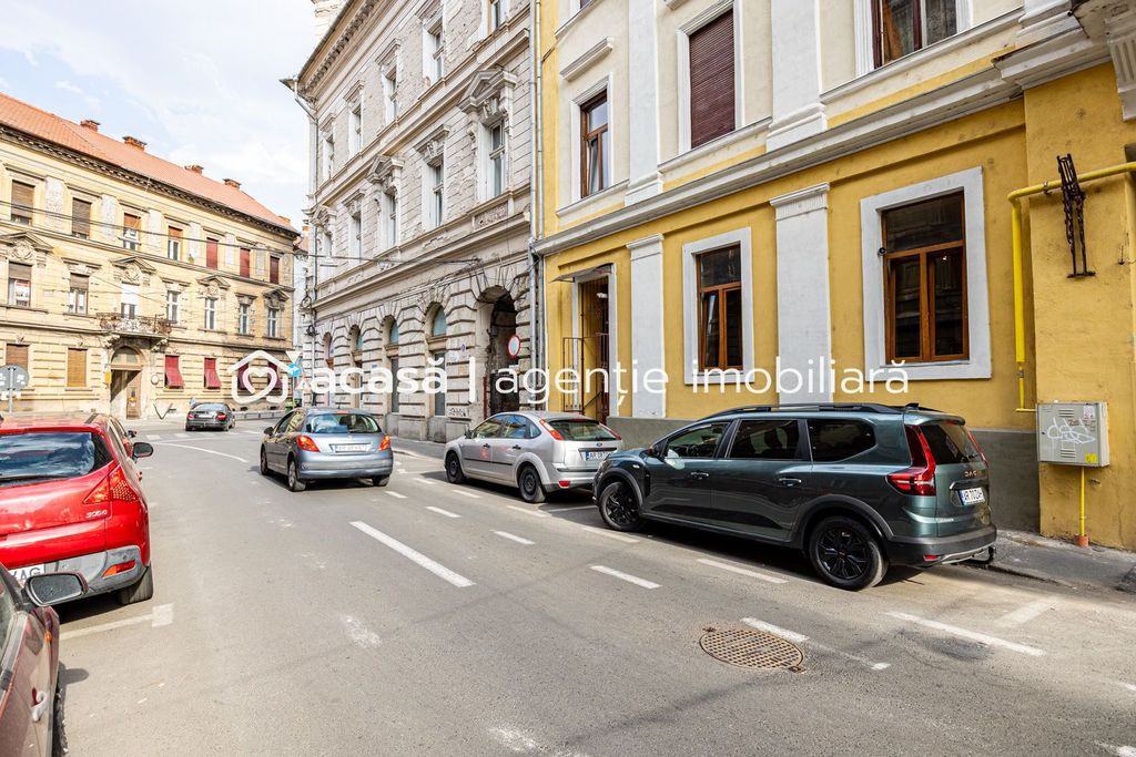 Spațiu comercial strada Episcopiei nr 1, Pregătit pt af...