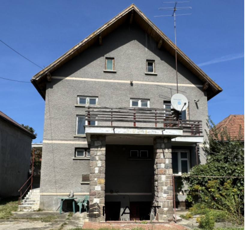 Casa 5 Camere 160 mp, zona Aurel Vlaicu