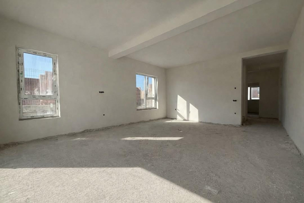 COMISION 0! Duplex 4 camere, 120mp, 200 teren, proiect final