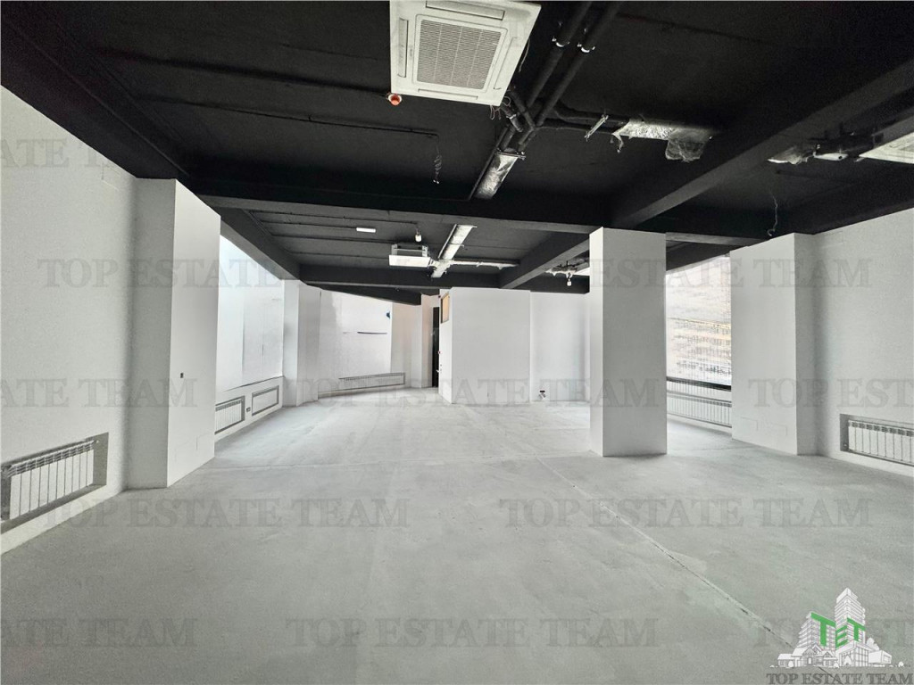 Spatiu office/ Spatiu comercial de inchiriat in zona Central