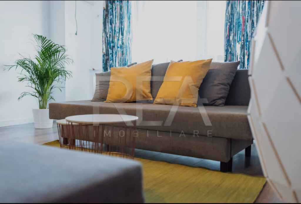 Apartament cu 4 camere cu vedere spre fântânile de la Pia?