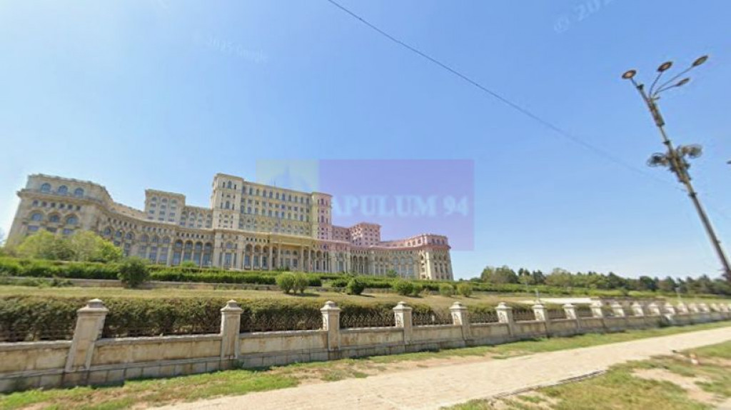 Vanzare apartament de 4 camere in zona bd Unirii-Casa Pop...