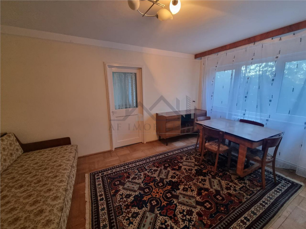 Apartament cu 2 camere Podu Ros