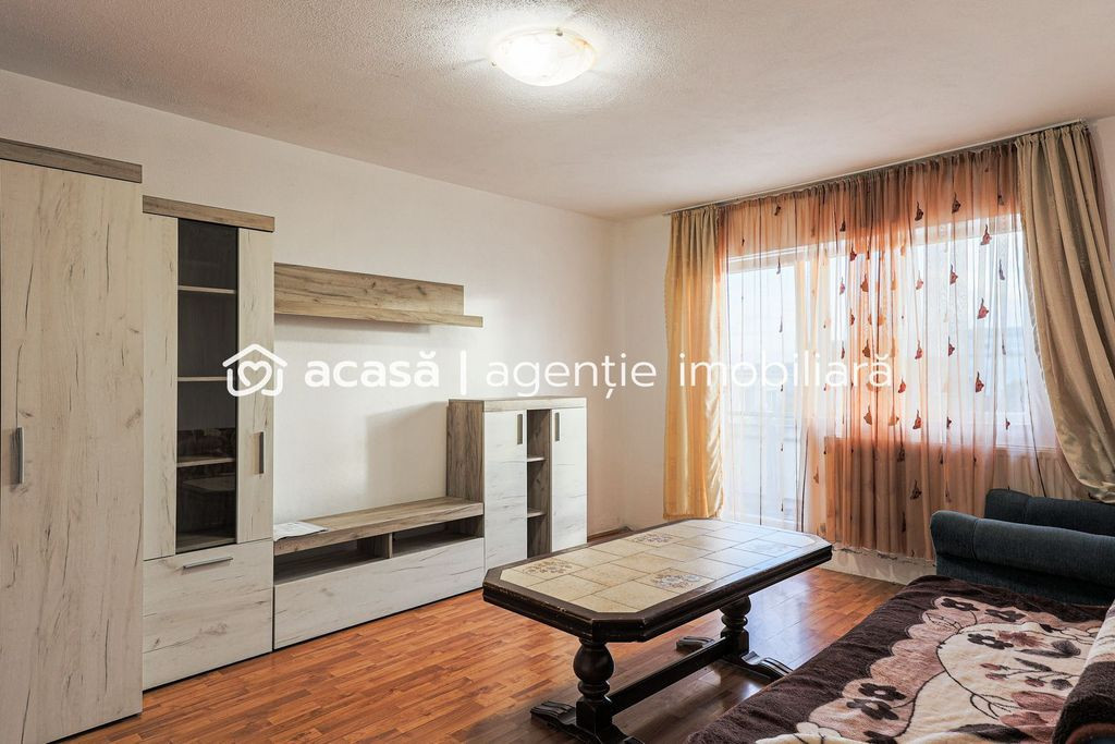 Apartament cu 3 camere, Aradul Nou - complet mobilat