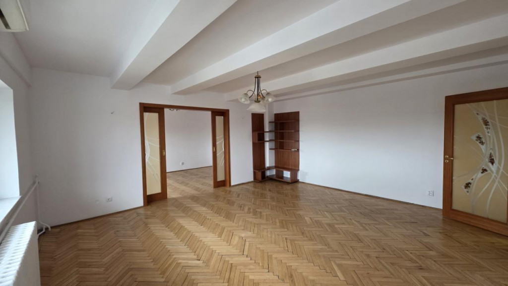 4 camere Matei Voievod -Foisorul de Foc