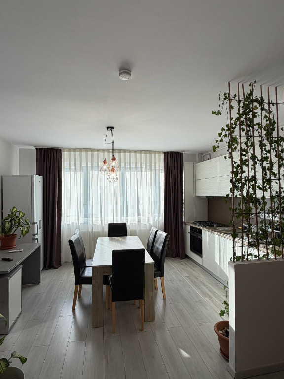 COMISION 0%Apartament de 3 camere, zona Subcetate, Floresti