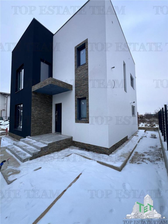 Vila individuala pe stil Mediteranean, cu 4 camere, 3 bai, 2