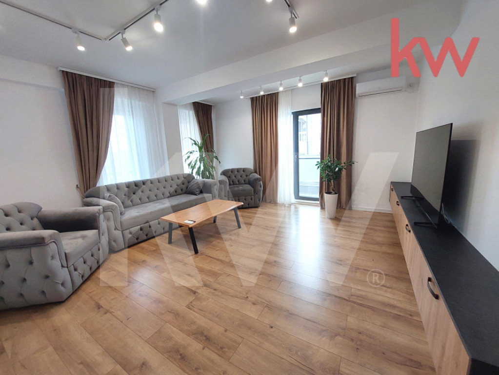 3 camere Cornitoiu – liber, mutare imediată