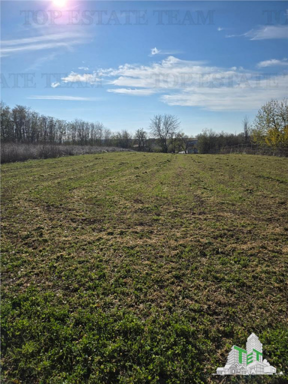 Teren intravilan, 3751mp oportunitate de investitie, cu util