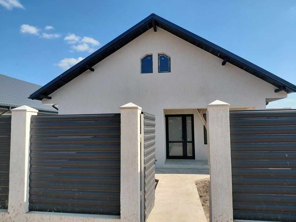 De vânzare casă – Comuna Șendreni, Cartierul Nou